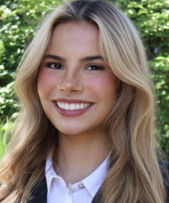 30. Juliana Lucas