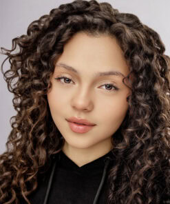 30. Taylor Nuila