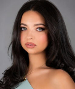 49. Nina Sikora